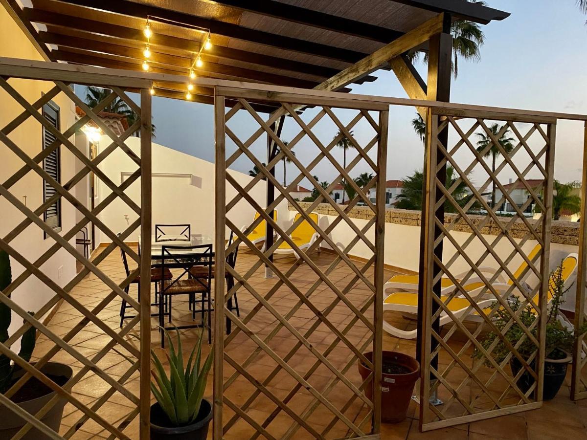 Juangy'S Apartments In Las Adelfas Golf Del Sur San Miguel de Abona Exteriör bild